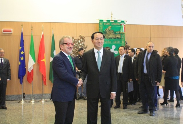 Президент Вьетнама встретился с мэром Милана и губернатором Ломбардии - ảnh 1